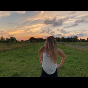 Meet your Posher, Ella